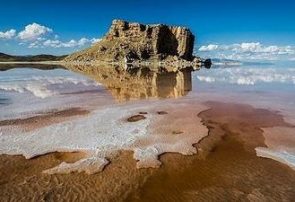 یک عضو هیئت علمی دانشگاه تبریز تاکید کرد تبخیر ۳۰ درصد از آب دریاچه ارومیه در تابستان
