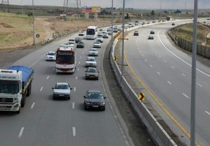 ثبت بیش از۷۴میلیون تردد خودرو در جاده های استان آذربایجان شرقی
