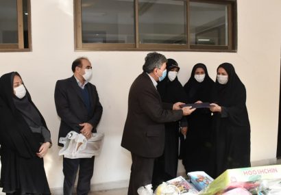 برگزاری نمایشگاه تولیدات زنان سرپرست خانوار  به همت واحد خواهران پایگاه مقاومت ۵۷ فجر