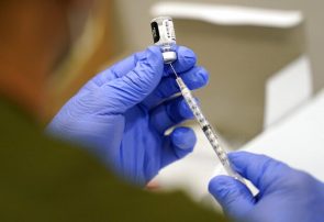 هنوز ۱۳ هزار نفر از جمعیت بناب واکسن نزده‌اند