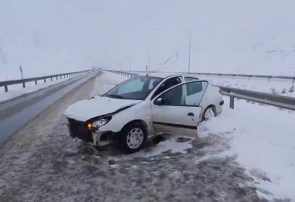 راه ارتباطی ۷۰ روستای اهر در پی بارش برف مسدود شد