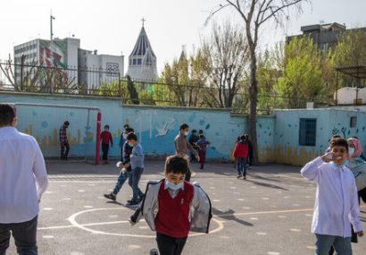 مدارس آذربایجان شرقی تعطیل نیست