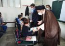 توزیع ۴۰ هزار بسته ماسک در بین دانش آموزان مناطق محروم آذربایجان شرقی