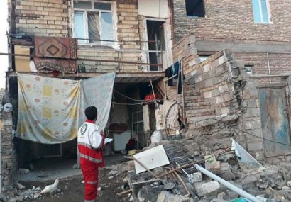 زلزله‌زدگان آذربایجان شرقی کی خانه‌دار می‌شوند؟