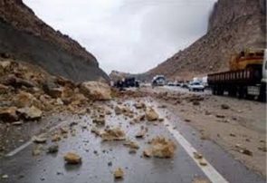 بسته شدن تونل سرچم-اردبیل و جاده میانه-زنجان بر اثر بارش‌های امروز